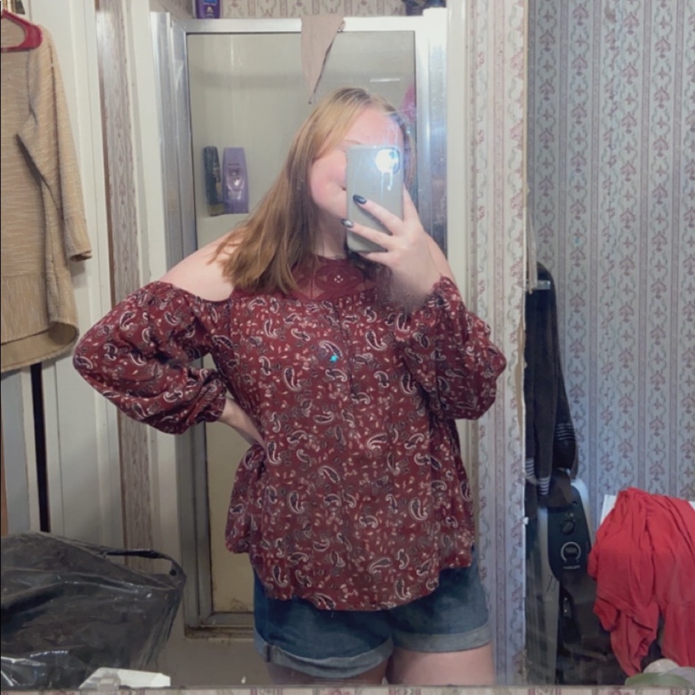 Red floral long sleeve open shoulder w/ lace
